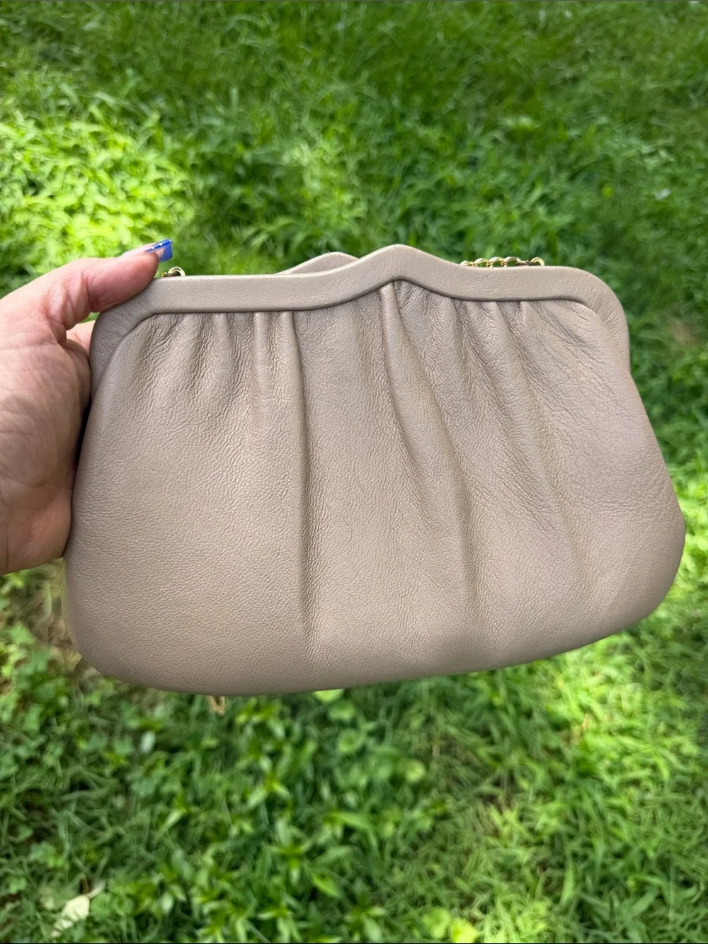 Vintage Beige Leather Chain-Handle Clutch - Women's Evening Wristlet